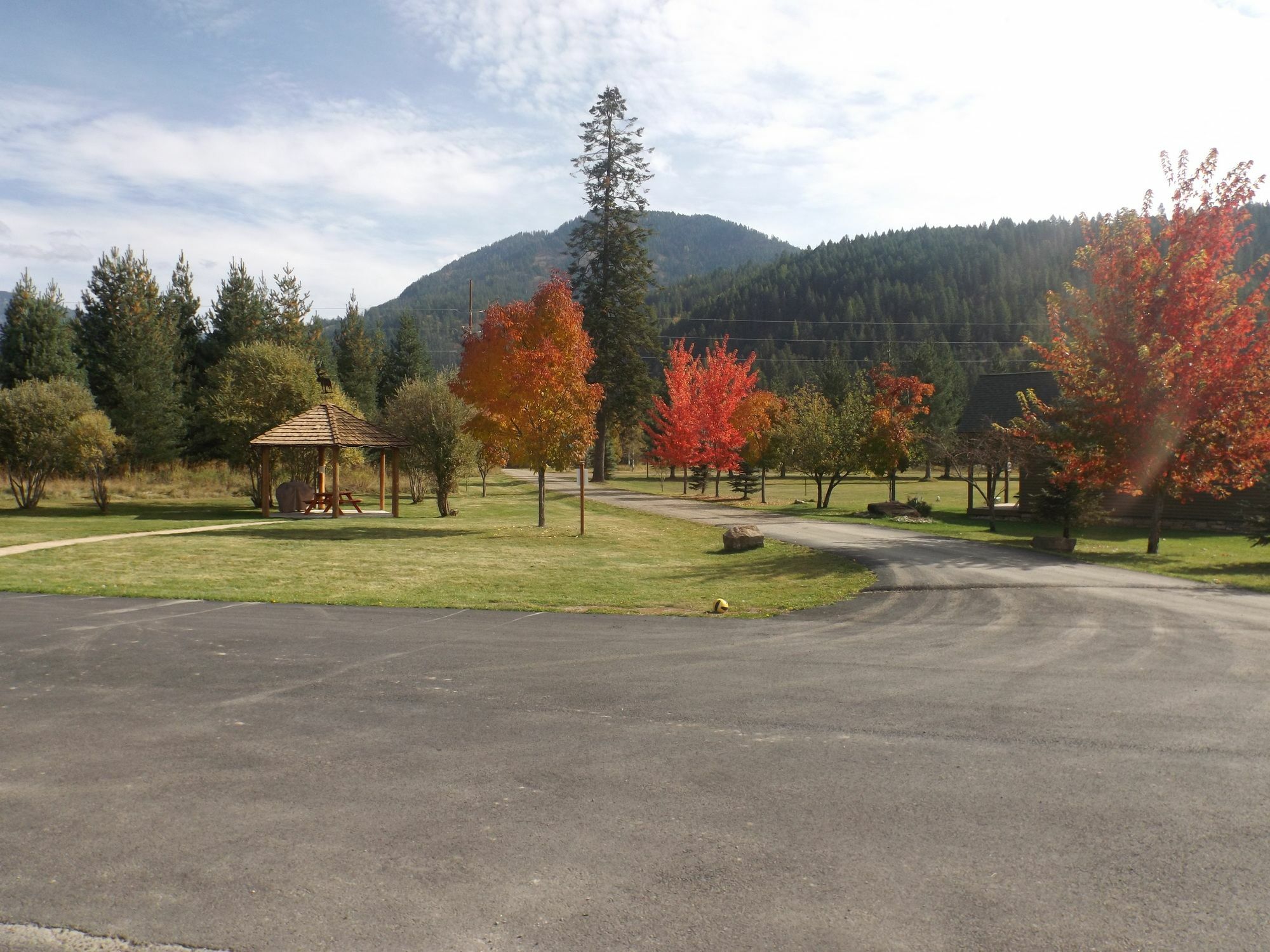 Clark Fork Lodge מראה חיצוני תמונה