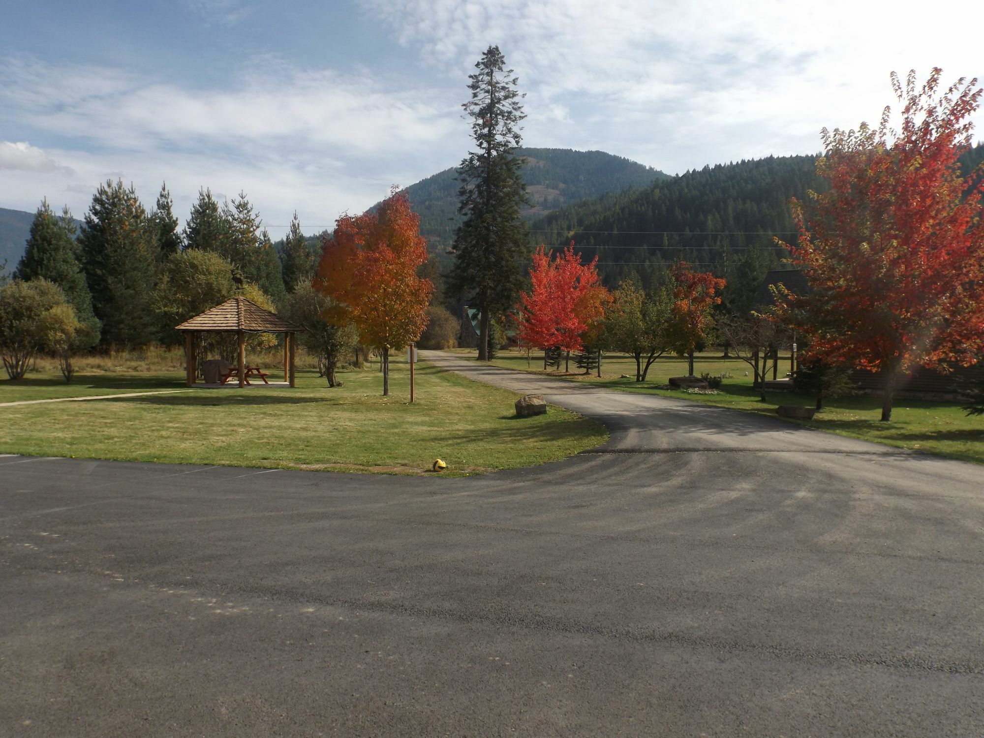 Clark Fork Lodge מראה חיצוני תמונה